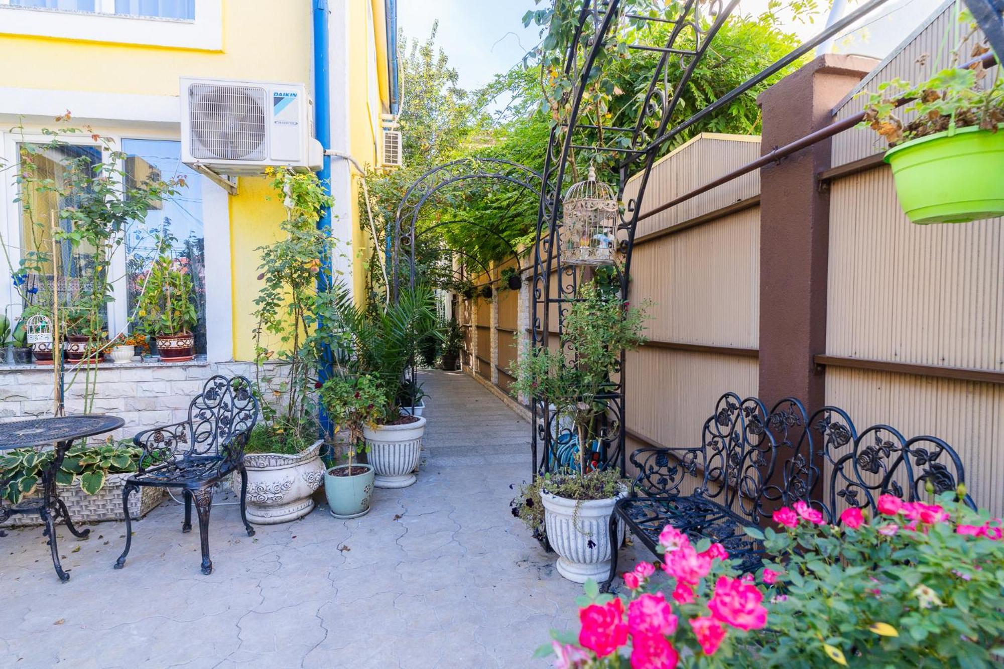 Cozy With Free Parking Close To Romexpo Bucureşti
